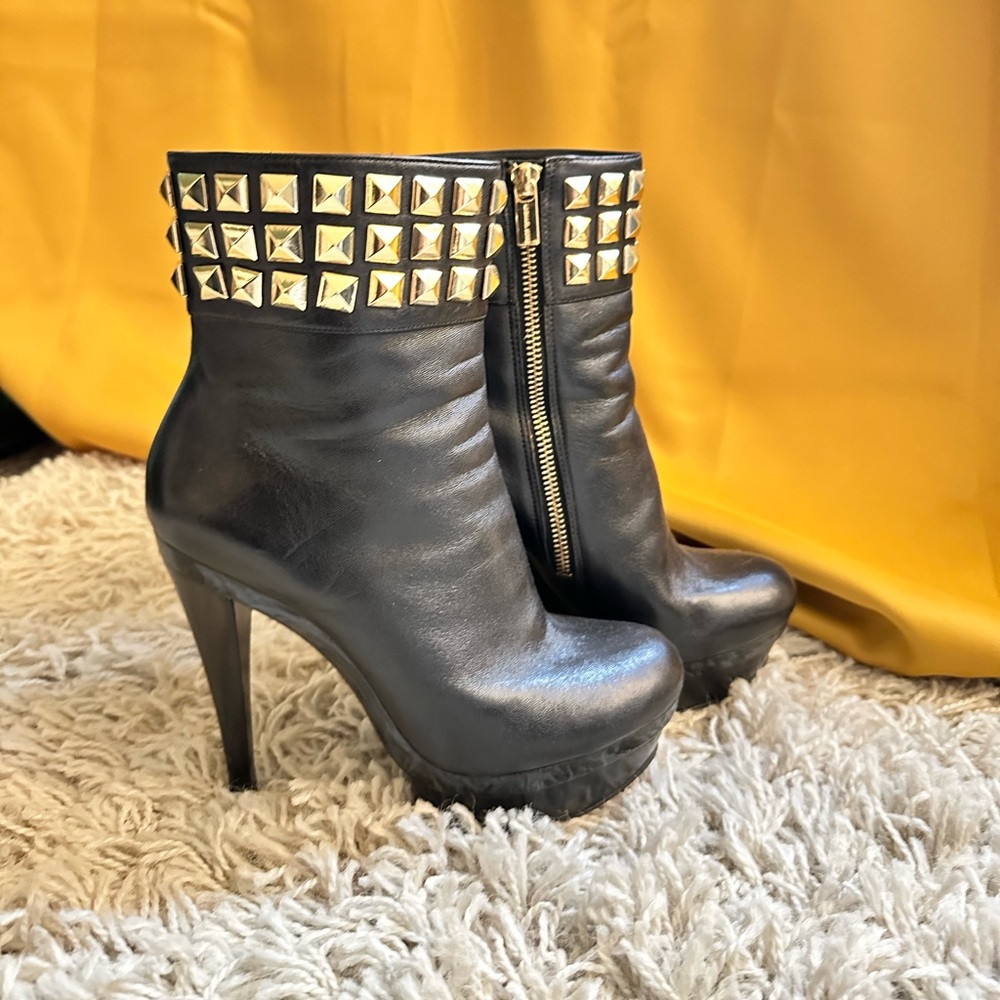 Michael Kors ankle boots sz 7.5